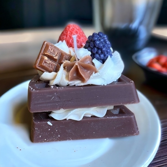 ⚠️SALE Candle / Handmade Chocolate Waffle W/ Cream & Berries Candle SEND OFFERS - Picture 4 of 5